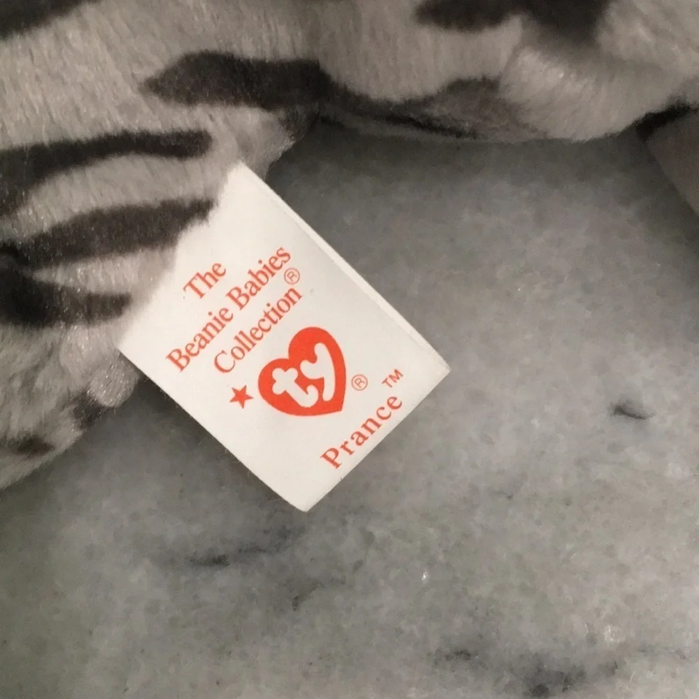 Ty beanie babies. Prance the Cat (4123)